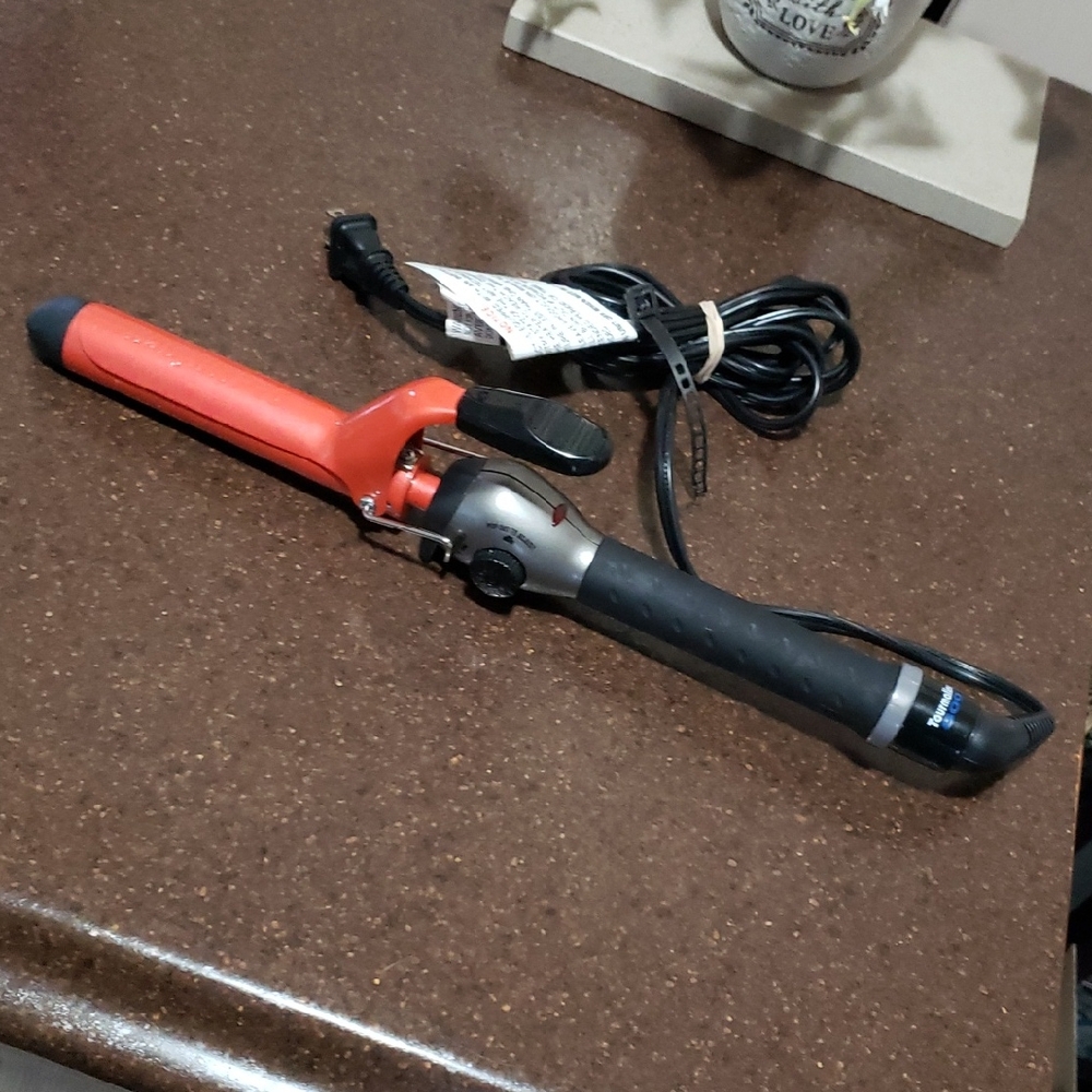 BaByliss PRO Tourmaline and Ceramic Curling Iron 1.25" BTM5125SC Red